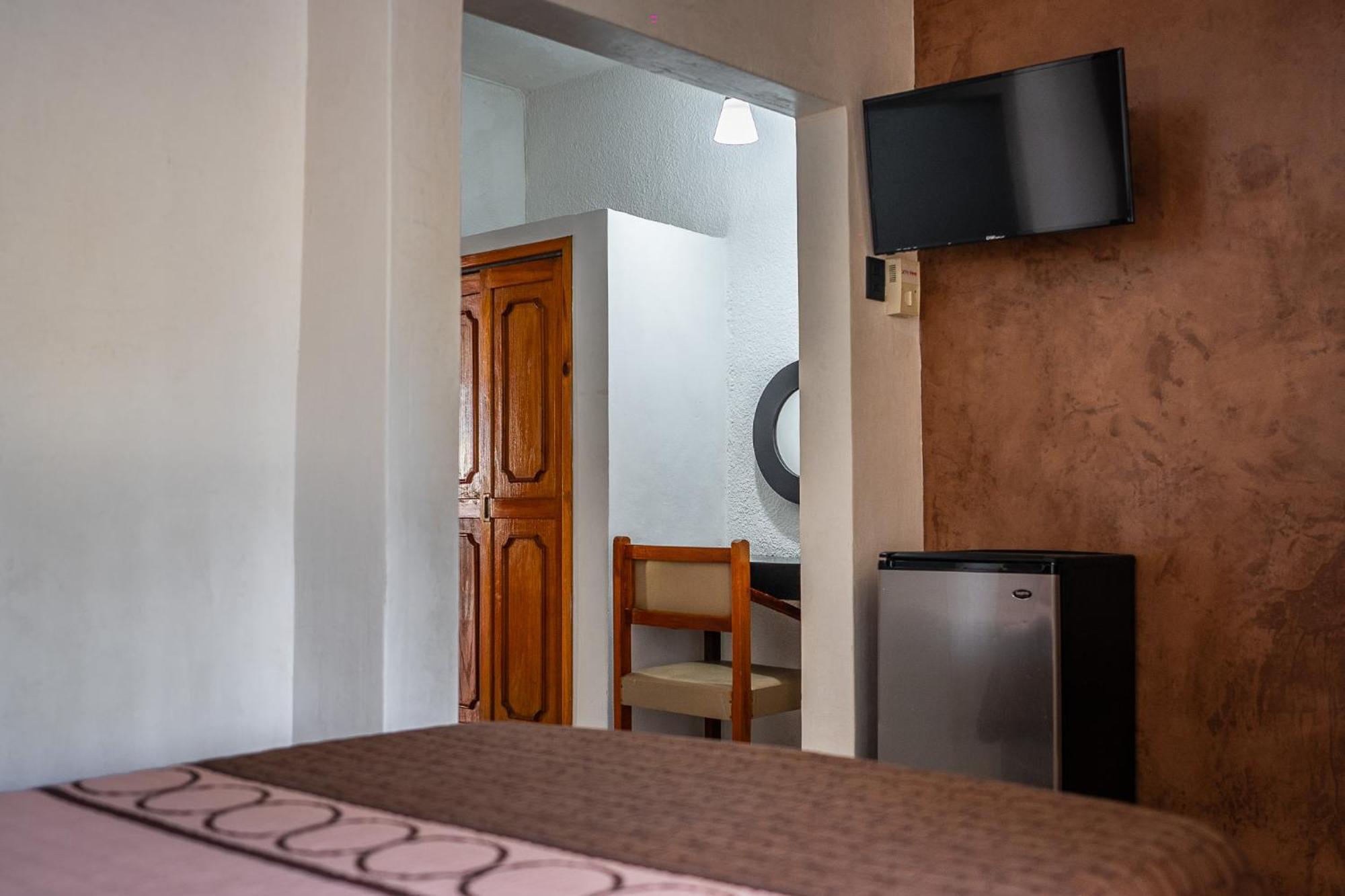 Hotel Maria De La Luz Valladolid  Eksteriør billede
